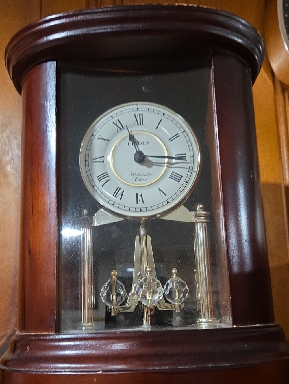 Linden Wood Mantel Clock in Mahogany and Gold